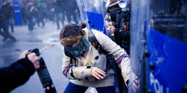 Erdogan slams protests over jailing of Istanbul mayor as 'movement of violence' 1 Erdogan slams protests over jailing of Istanbul mayor as 'movement of violence'