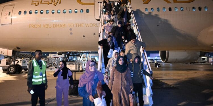 Etihad Airways carries 8.4 million passengers in first five months of 2025