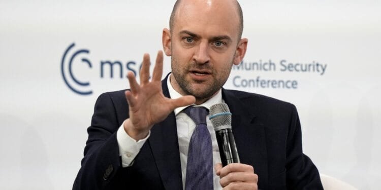 European leaders regroup in Paris for strategy huddle after Trump diplomatic blitz on Ukraine 1 European leaders regroup in Paris for strategy huddle after Trump diplomatic blitz on Ukraine