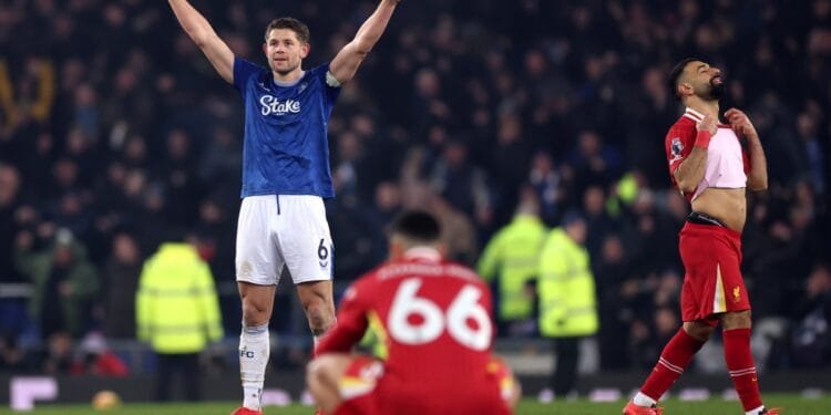 Everton slow Liverpool’s Premier League charge with injury-time leveller