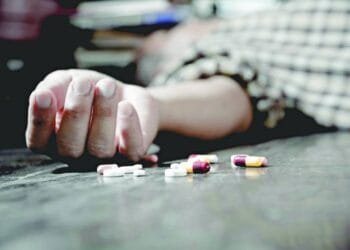 Father serves poisoned milk to 4 kids before attempting suicide, three dead