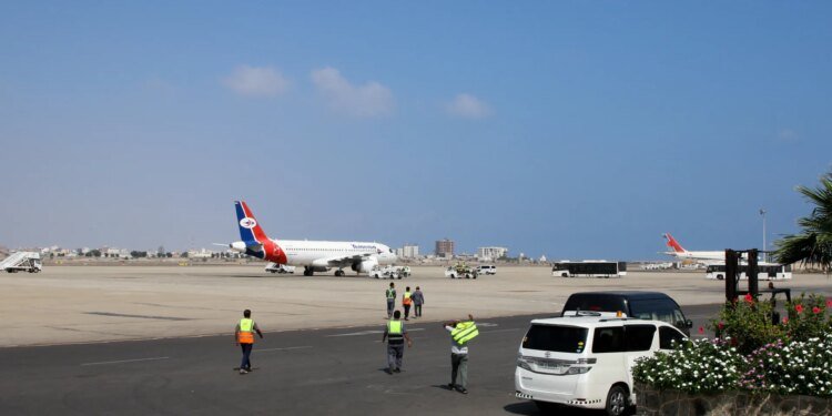 Flights from Aden airport in Yemen halted amid latest tensions