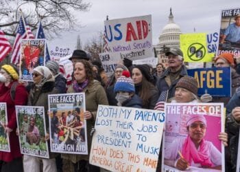 Forced leaves start for thousands at USAID under a Trump plan to gut the foreign aid agency