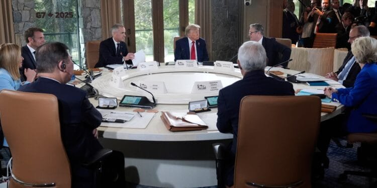 G7 leaders push Trump on trade as talks continue