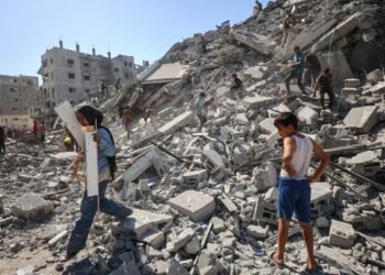 Gaza City under relentless bombardment as Israel launches ground invasion