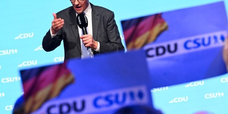 German frontrunner pledges to lead in Europe before key election