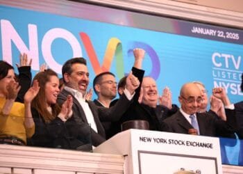 Global shares jump on Trump’s AI push, dollar at two-week low