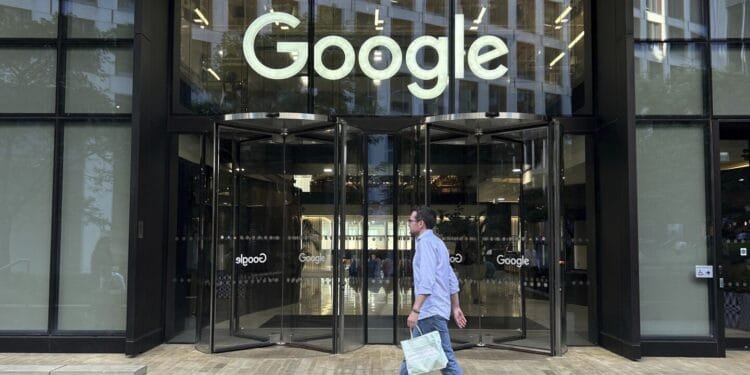 Google pledges to crack down on fake reviews after UK watchdog investigation