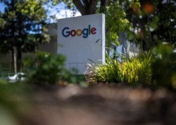 Google urges Supreme Court to halt app store injunction in Epic Games suit