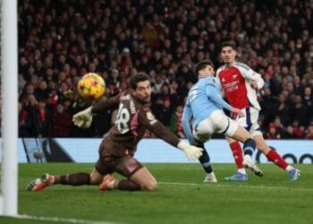 Guardiola frustrated after fragile Man.City humbled by Arsenal