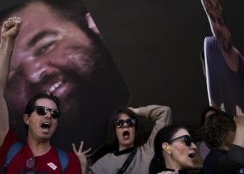 Hamas brushes off Trump’s threat and says it will only free hostages in return for a lasting truce