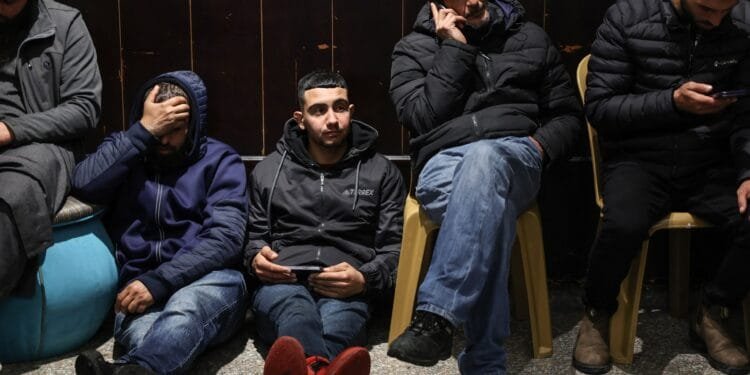 Hamas says Israel evading obligations as release of Palestinians delayed