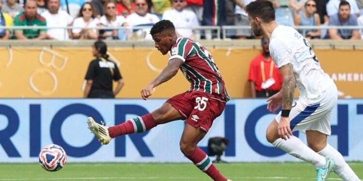 Hercules the hero as Fluminense beat Al Hilal in Club World Cup quarters