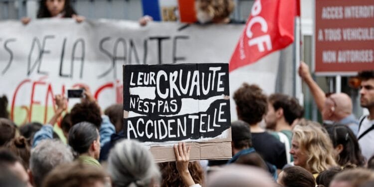 Hundreds arrested as ‘Block Everything’ protests grip France