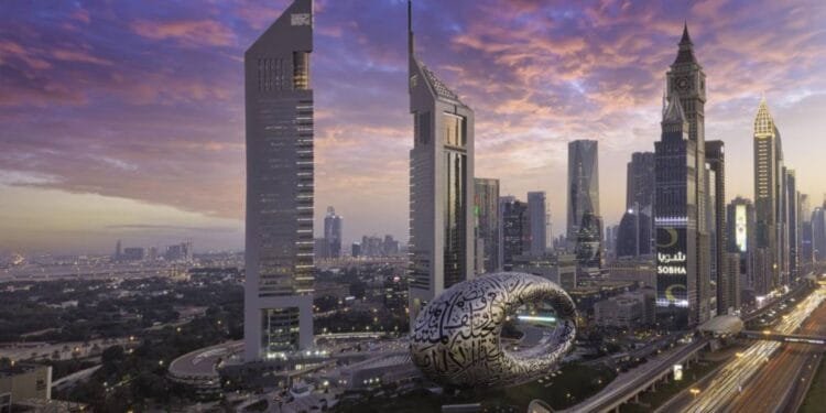 IMF forecasts strong growth for UAE, expecting around 4% in 2025 1 IMF forecasts strong growth for UAE, expecting around 4% in 2025