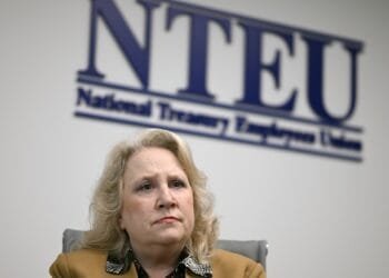 IRS workers involved in 2025 tax season can’t take buyout until after the taxpayer filing deadline