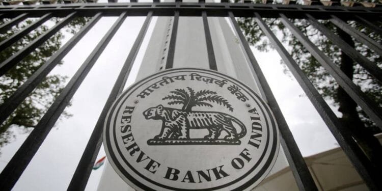 India’s central bank cuts repo rate by 25 bps to spur growth