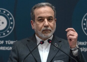 Iran says ready for ‘fair’ talks with US but not ‘under shadow of threats’ 7 Iran says ready for ‘fair’ talks with US but not ‘under shadow of threats’