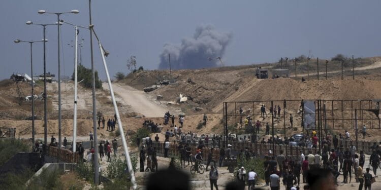 Israel accepts a US proposal for a temporary Gaza ceasefire and Hamas gives a cool response