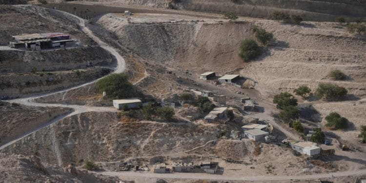 Israel approves illegal settlement plan that would split occupied West Bank