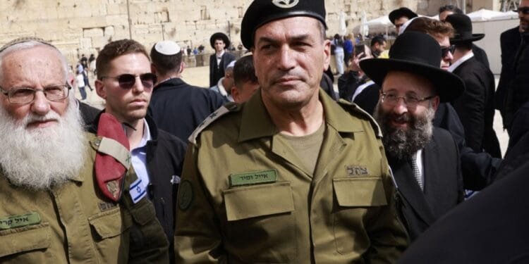 Israel army chief says captive ‘deal on table’, Israel must take it: Report 1 Israel army chief says captive ‘deal on table’, Israel must take it: Report