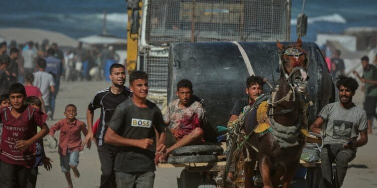Israel orders Palestinians to leave Gaza City, saying those who stay will be considered militants 1 Israel orders Palestinians to leave Gaza City, saying those who stay will be considered militants