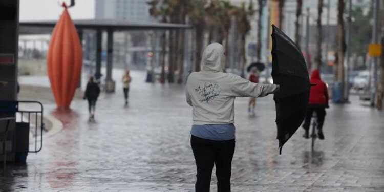 Israel prepares for Storm Byron, but not all citizens will get help