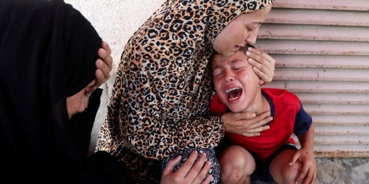 Israeli attacks kill 82 amid forced displacement plans, truce talks in Gaza