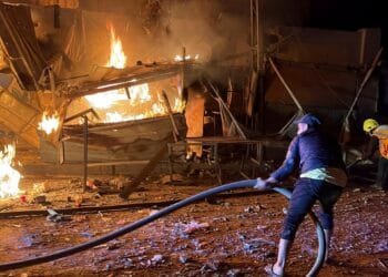 Israeli attacks kill at least 16 as Gaza blockade accelerates starvation