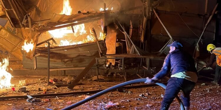 Israeli attacks kill at least 16 as Gaza blockade accelerates starvation 1 Israeli attacks kill at least 16 as Gaza blockade accelerates starvation