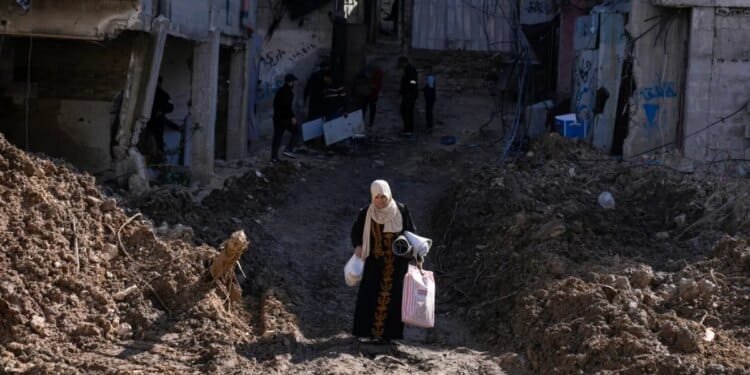 Israel’s emptying of West Bank refugee camps amounts to war crimes: HRW 1 Israel’s emptying of West Bank refugee camps amounts to war crimes: HRW