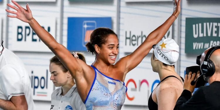 Italian swim sensation Curtis breaks own and icon Pellegrini records