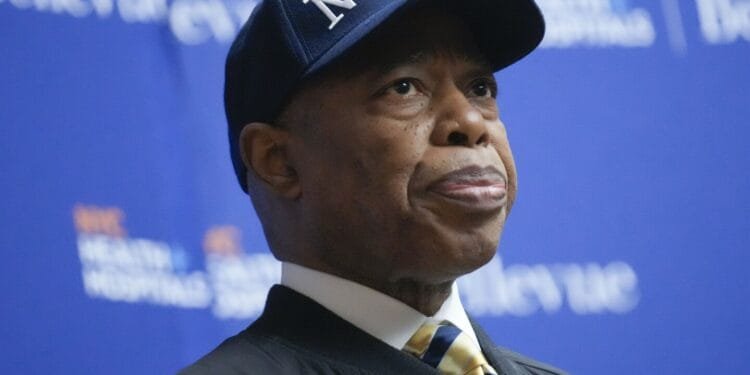 Justice Department and New York City mayor face judge’s scrutiny in bid to dismiss criminal charges