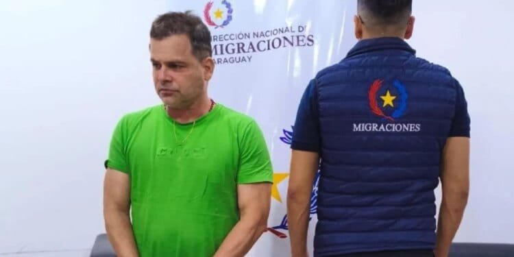 Key Bolsonaro ally arrested in Paraguay while trying to flee to El Salvador