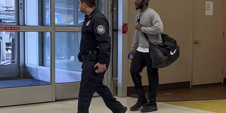 Kuwait frees a group of jailed Americans, including contractors held on drug charges