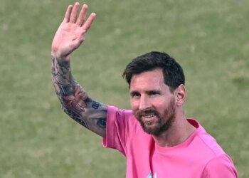 Lionel Messi makes appearance in Delhi as footballer ends India tour