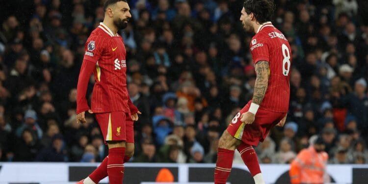 Liverpool go 11 points clear as Salah inspires 2-0 win over Manchester City