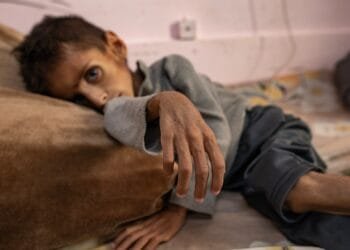 Macron threatens sanctions on Israelis over Gaza aid crisis