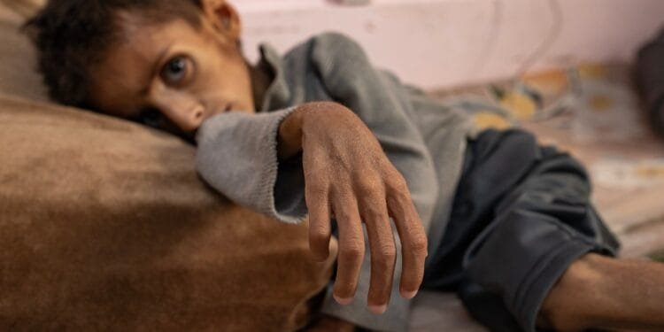 Macron threatens sanctions on Israelis over Gaza aid crisis