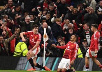 Man Utd reach Europa League semifinals with late Maguire goal against Lyon