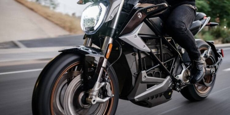 Man to pay Dhs35,000 as compensation for misusing motorcycle's number plate in Abu Dhabi