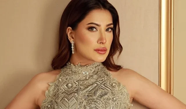 Mehwish Hayat has an important message for those trolling Sahir Lodhi 1 tribune