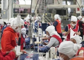 Mexican border cities are in limbo as tariff threats spark fears of a recession