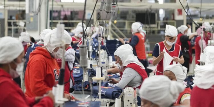 Mexican border cities are in limbo as tariff threats spark fears of a recession 1 Mexican border cities are in limbo as tariff threats spark fears of a recession