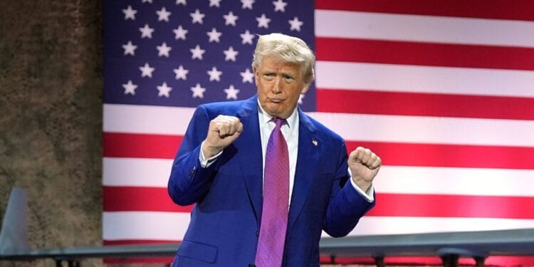 Moody’s strips US government of top credit rating