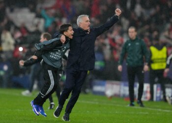 Mourinho’s Benfica drag Real Madrid with them to Champions League playoffs