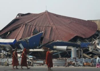 Myanmar’s earthquake death toll jumps to more than 1,000 as more bodies recovered from the rubble
