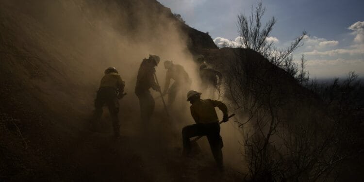 Navajo Nation firefighters battle wildfires in Los Angeles