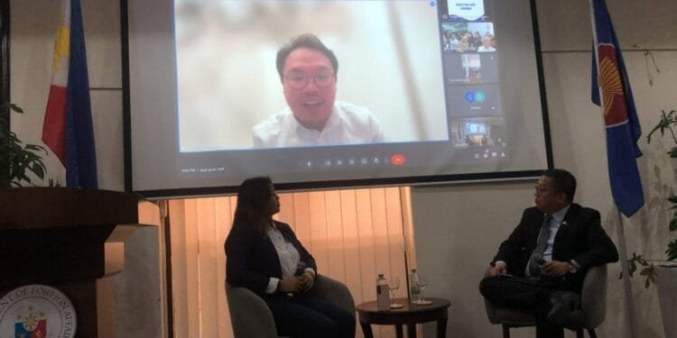 Nearly 200,000 UAE Filipinos to vote online in Philippine polls 1 Nearly 200,000 UAE Filipinos to vote online in Philippine polls