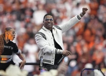 Nelly delivers hits at ‘Homecoming’ Super Bowl week concert in historic New Orleans restaurant